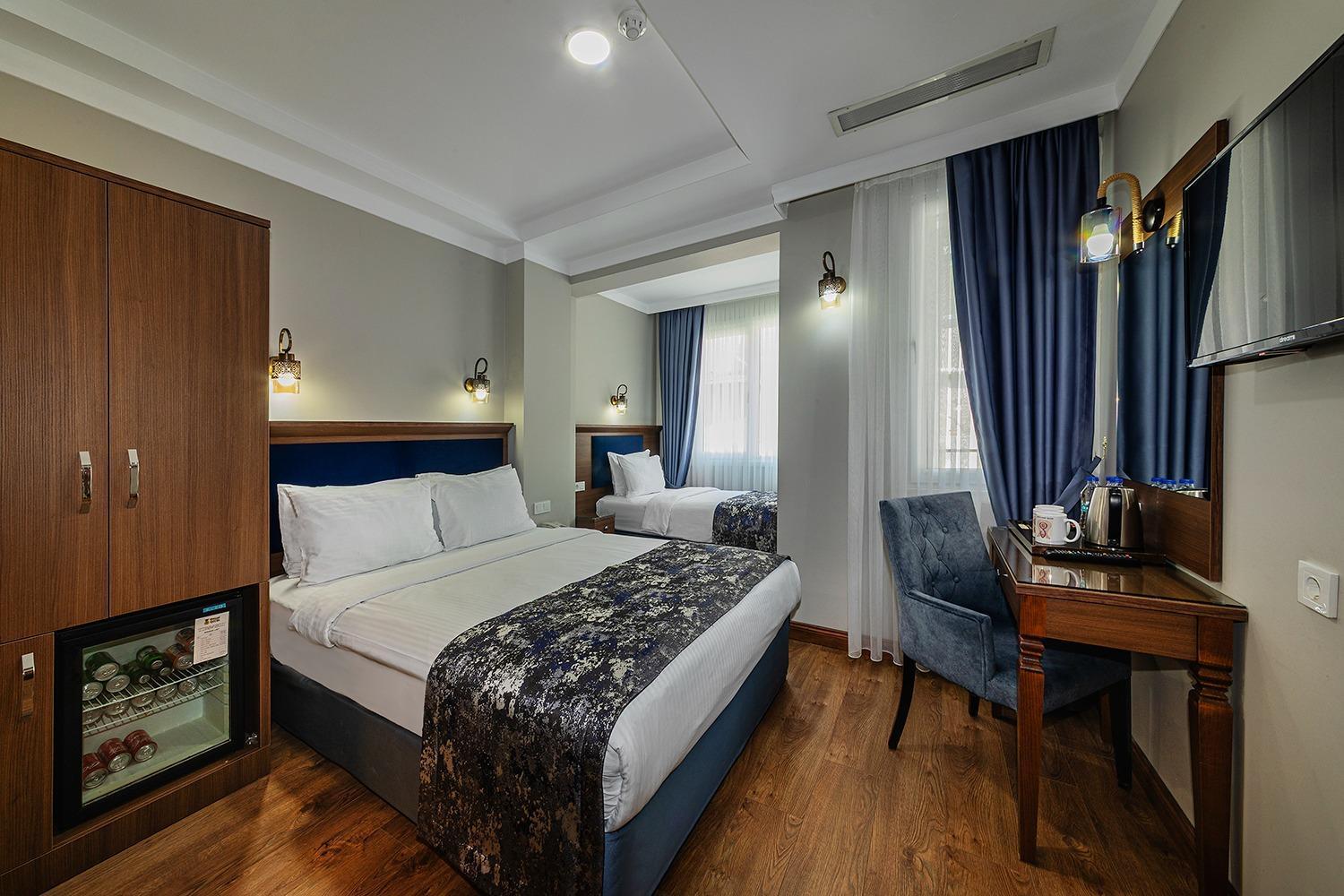 Aristocrat Hotel Истанбул Екстериор снимка
