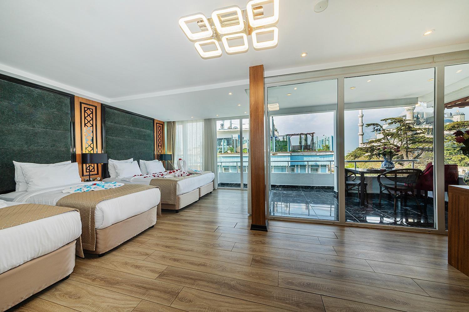 Aristocrat Hotel Истанбул Екстериор снимка