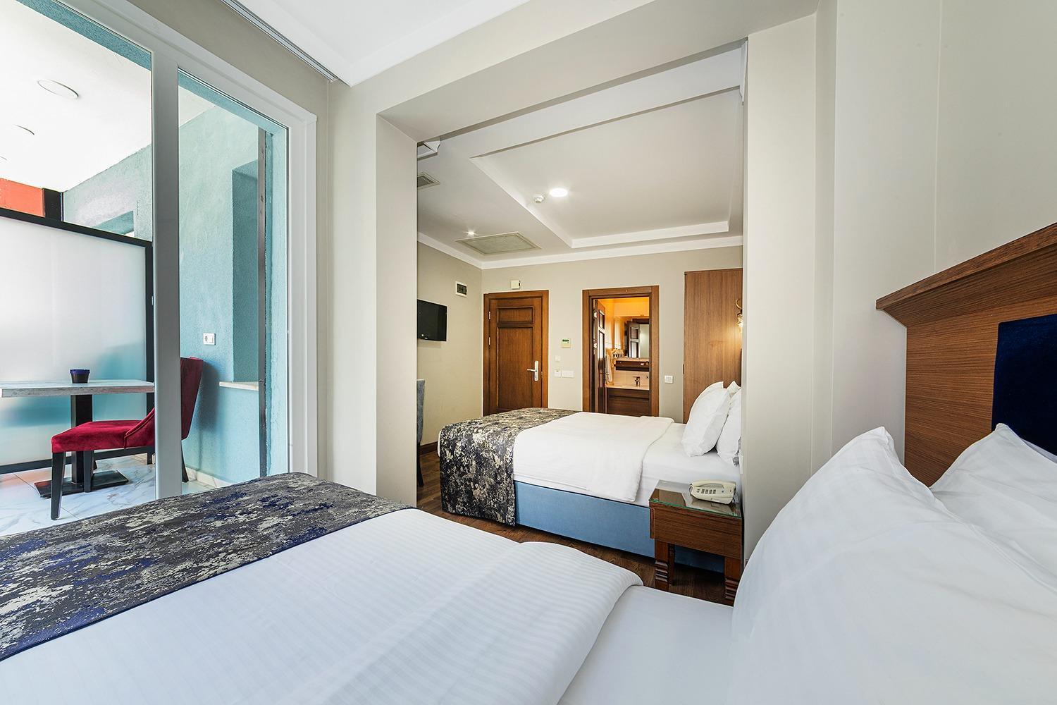 Aristocrat Hotel Истанбул Екстериор снимка